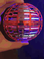 Flynova PRO Flying Spinner Ball